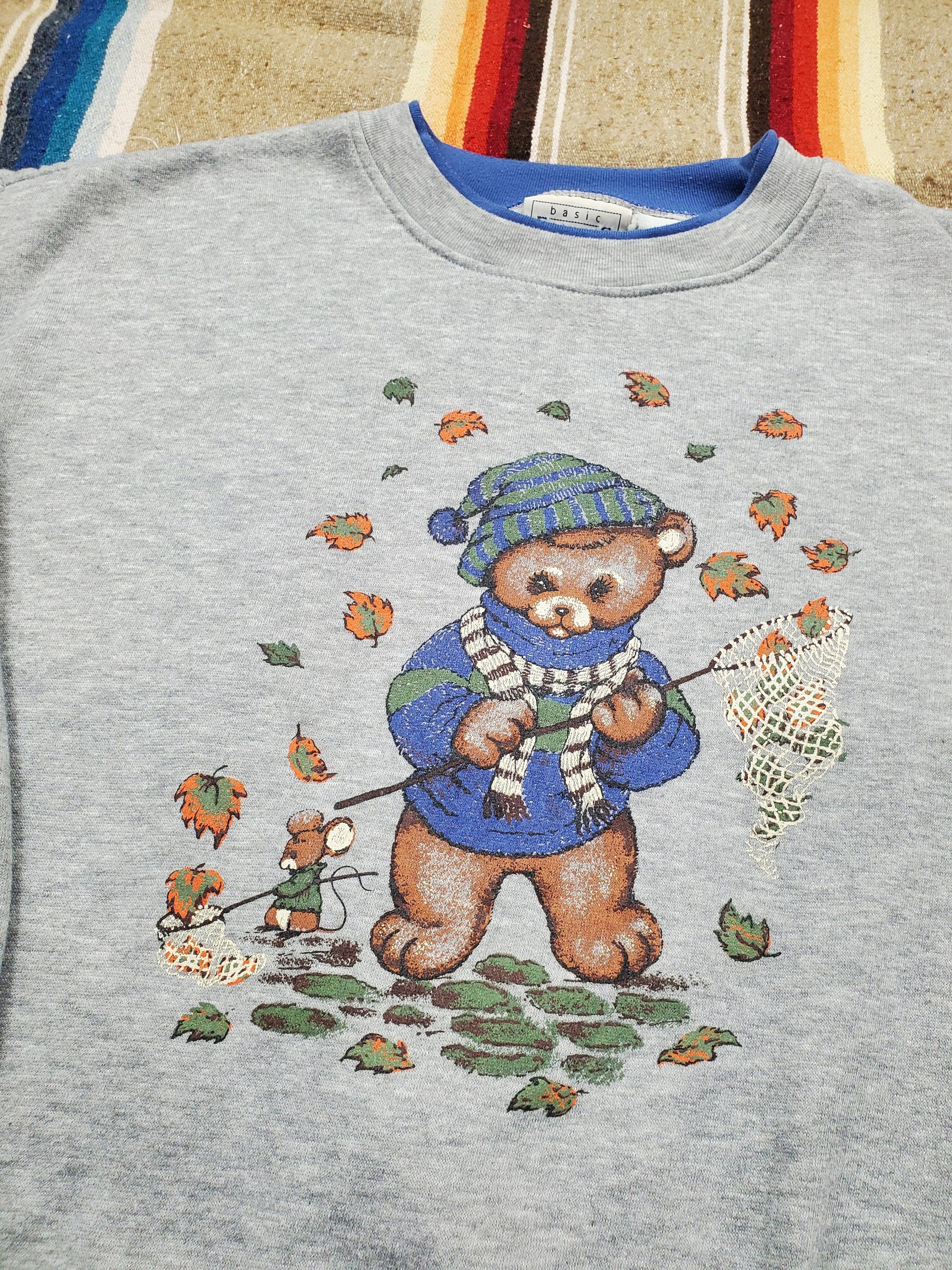 1990s/2000s Basic Editions Cute Autumn Fall Leaves Teddy Bear Sweatshirt Size M