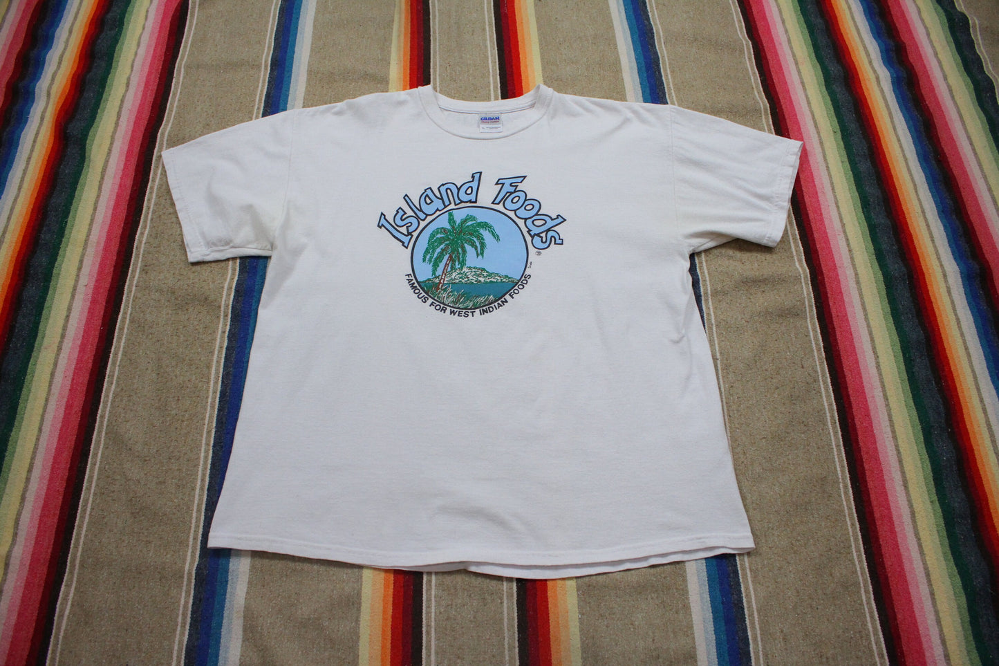 2000s Island Foods West Indian Foods T-Shirt Size XL