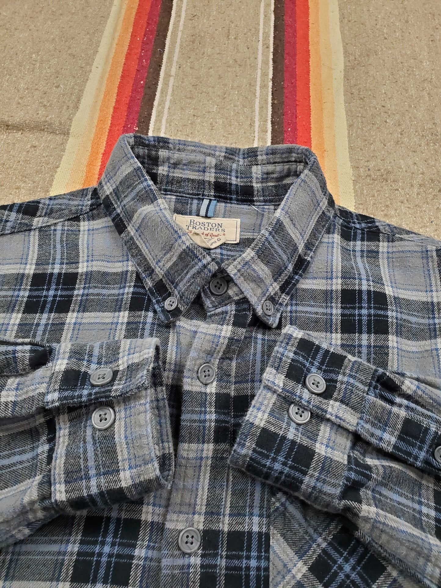 2010s Boston Traders Button Down Grey Plaid Flannel Shirt Size L