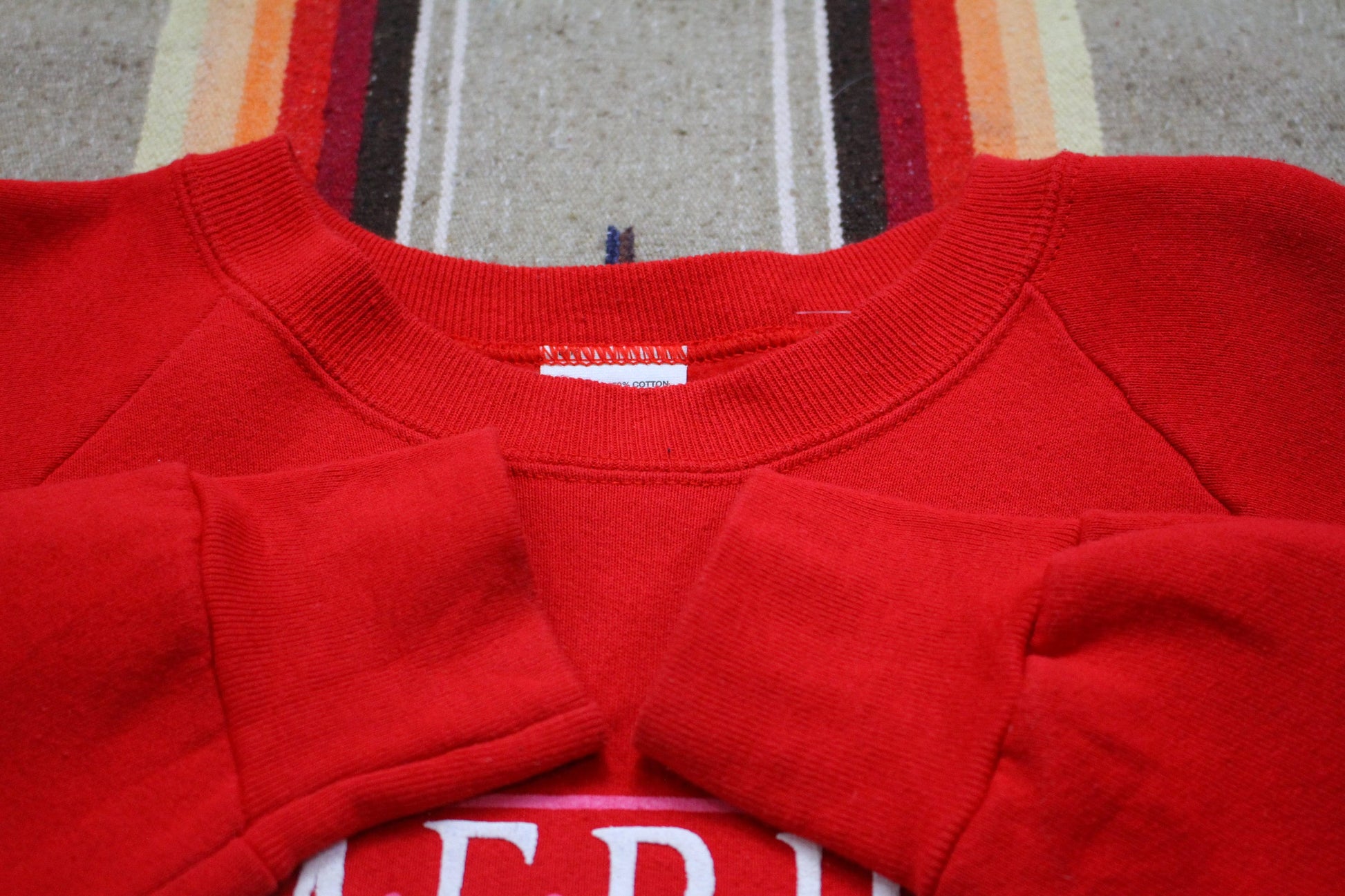 1980s 1987 Fruit of the Loom Merry Christmass Y'all Raglan Sweatshirt Made in USA Size L