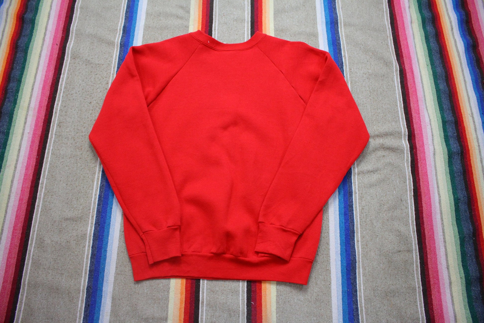 1980s 1987 Fruit of the Loom Merry Christmass Y'all Raglan Sweatshirt Made in USA Size L