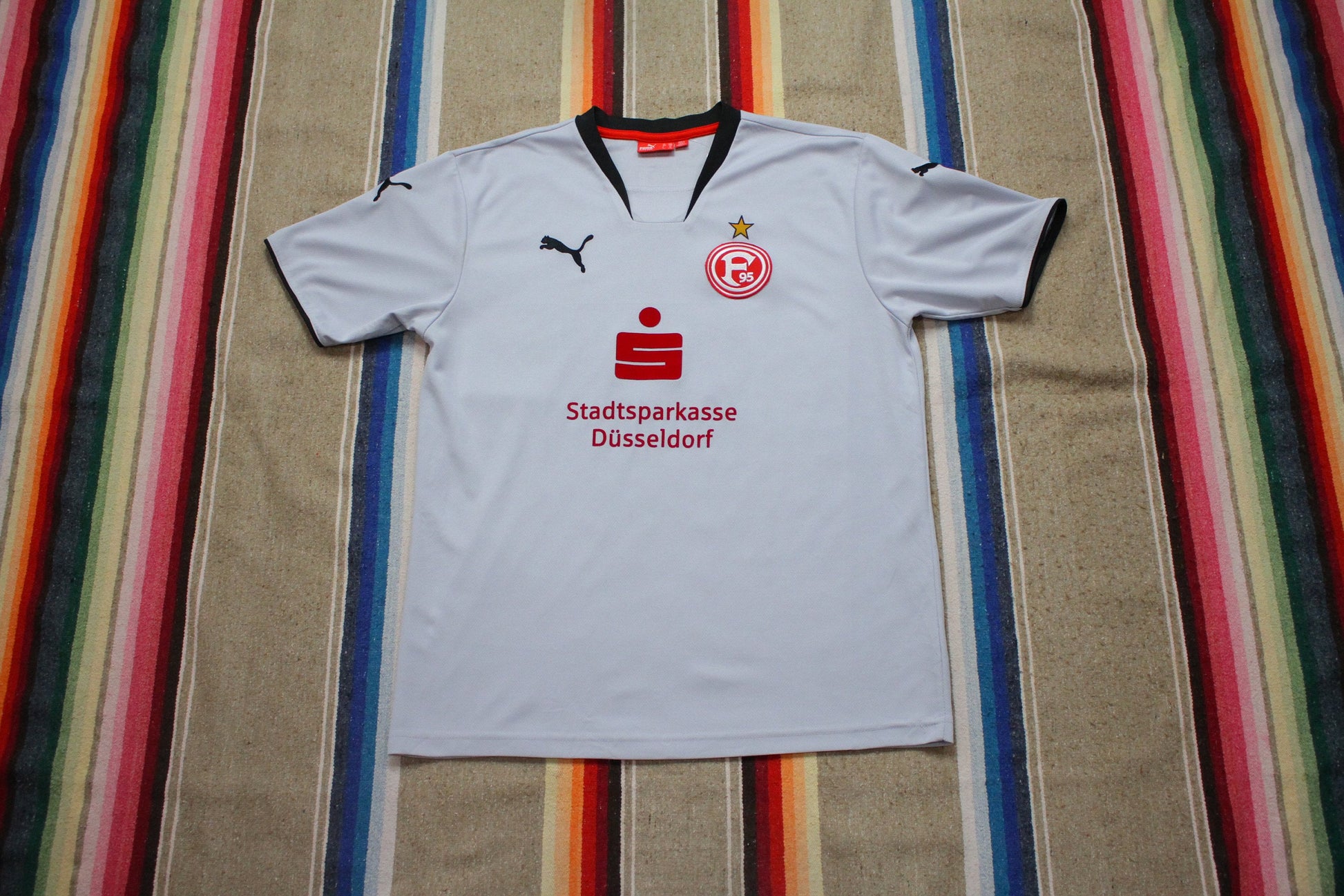 2000s Puma 07-08/08-09 Fortuna Dusseldorf Away/Third Authentic German Soccer Jersey Size M
