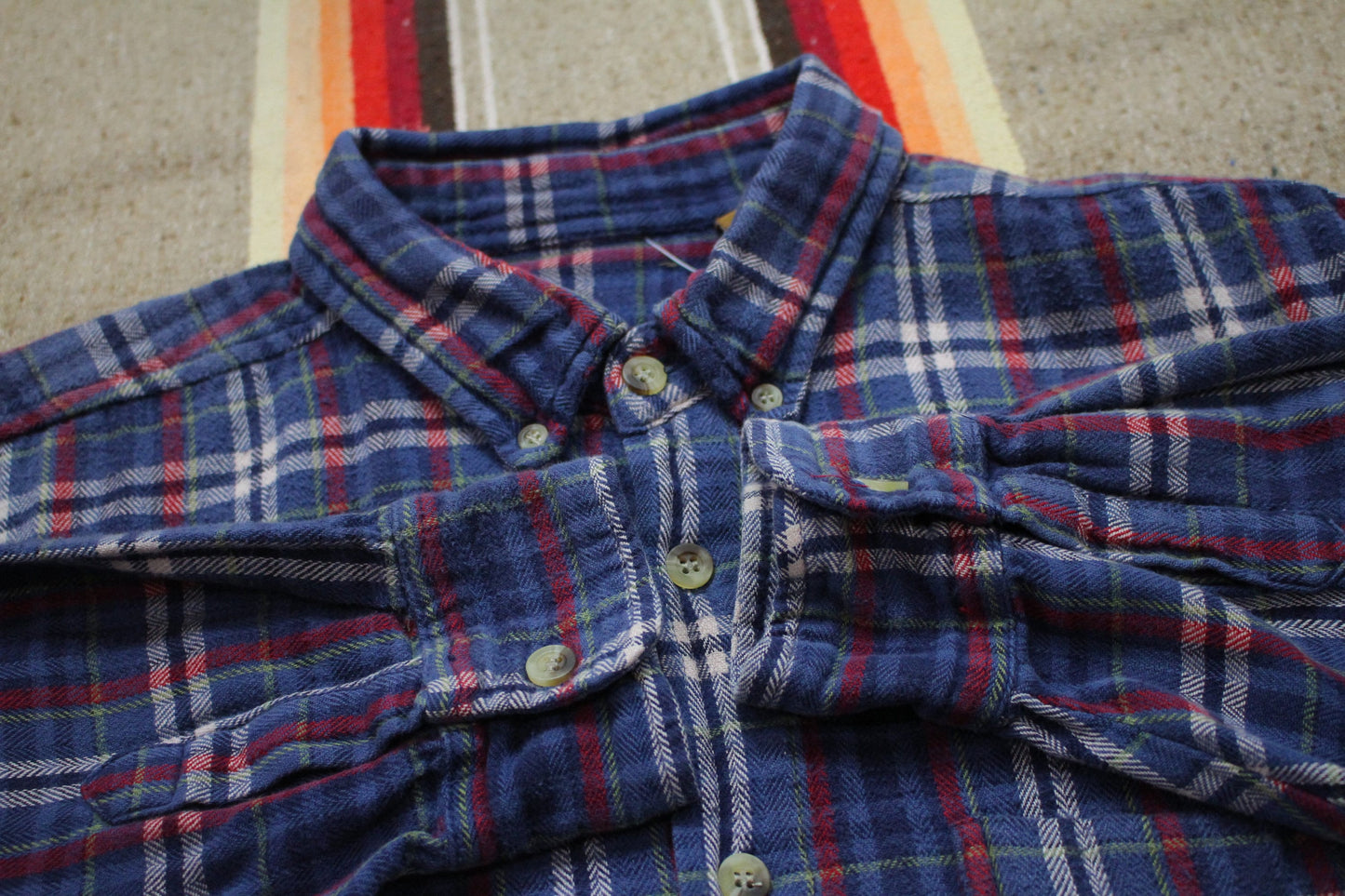 1990s Blue and Red Plaid Flannel Shirt Size XL